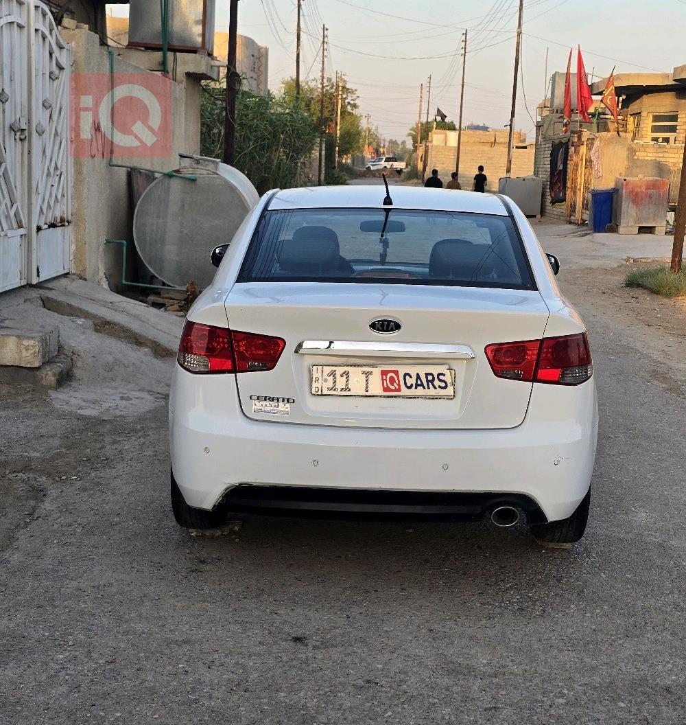 كيا سيراتو